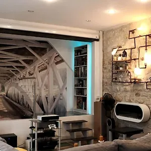 a-very-calm-loft-in-bastille.fr-paris.fr/
